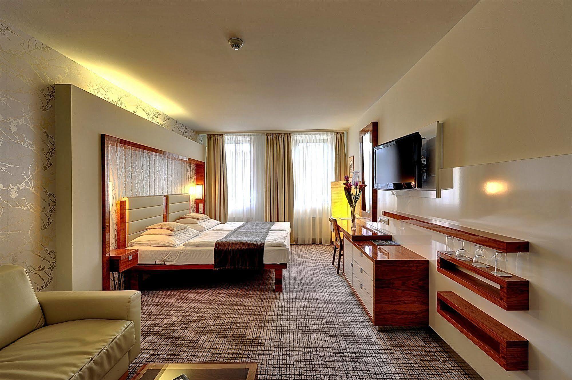 St. Joseph Royal Regent 4* Karlovy Vary