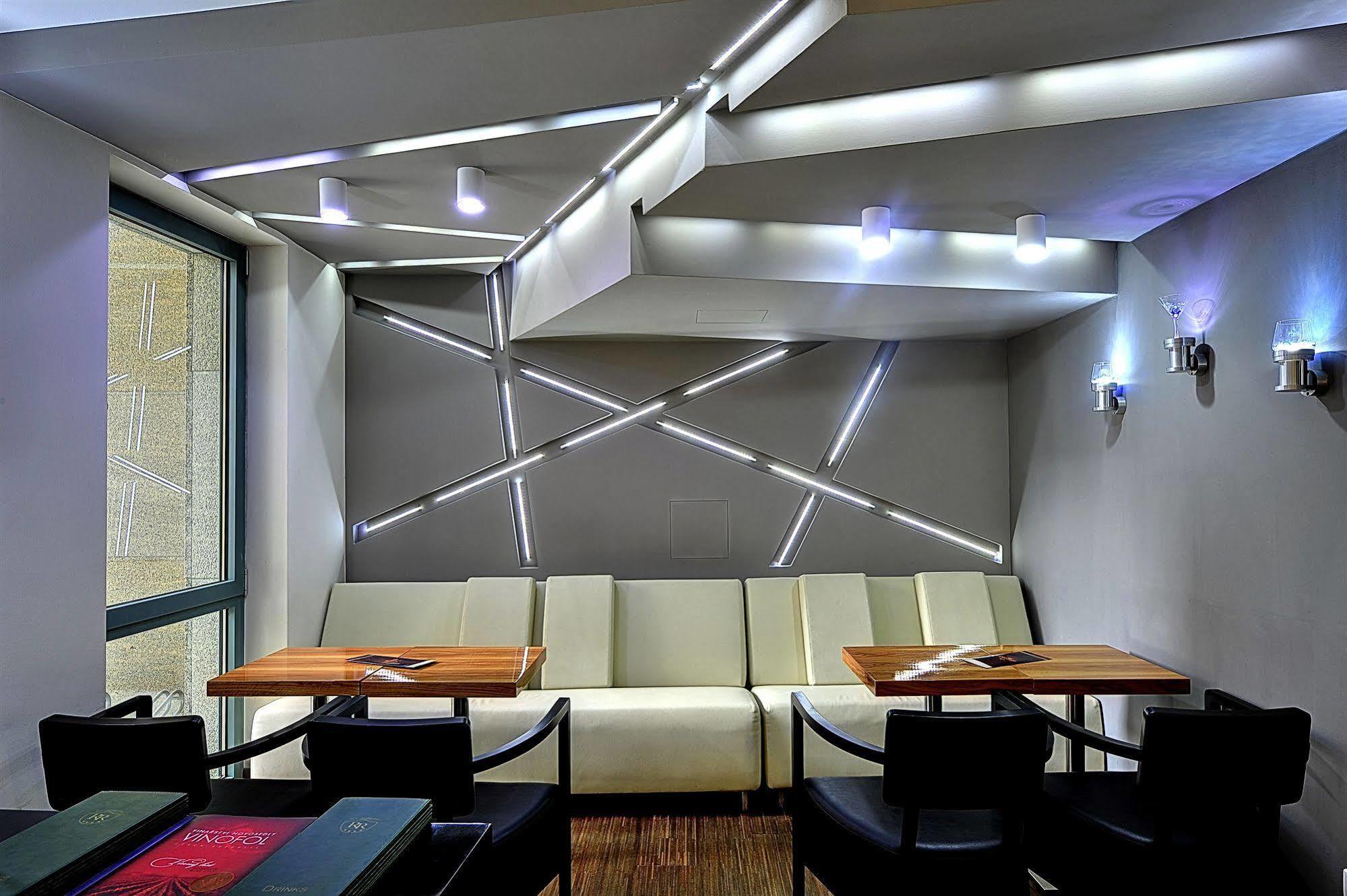 Отель St. Joseph Royal Regent 4*