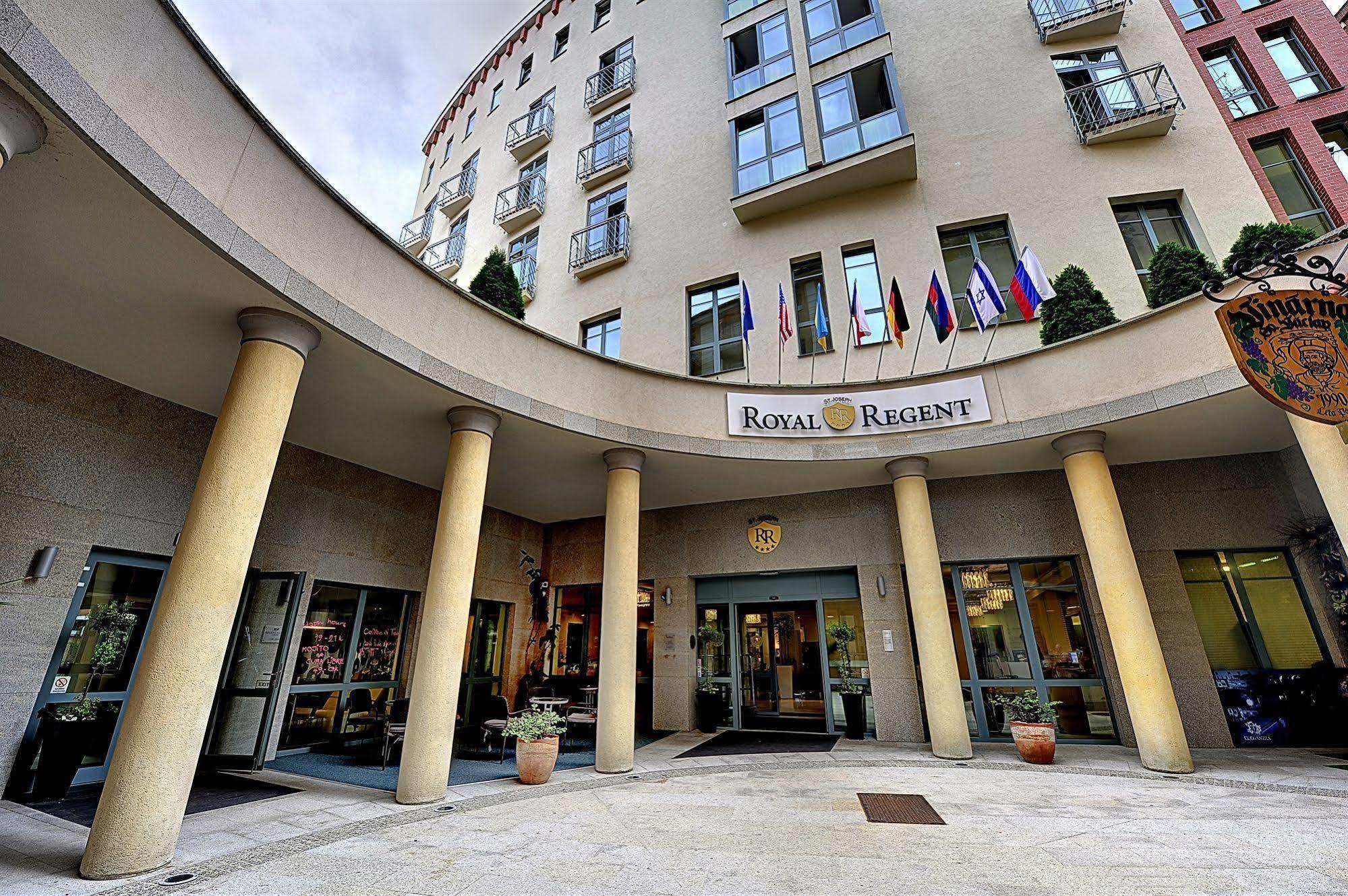 Отель St. Joseph Royal Regent 4*