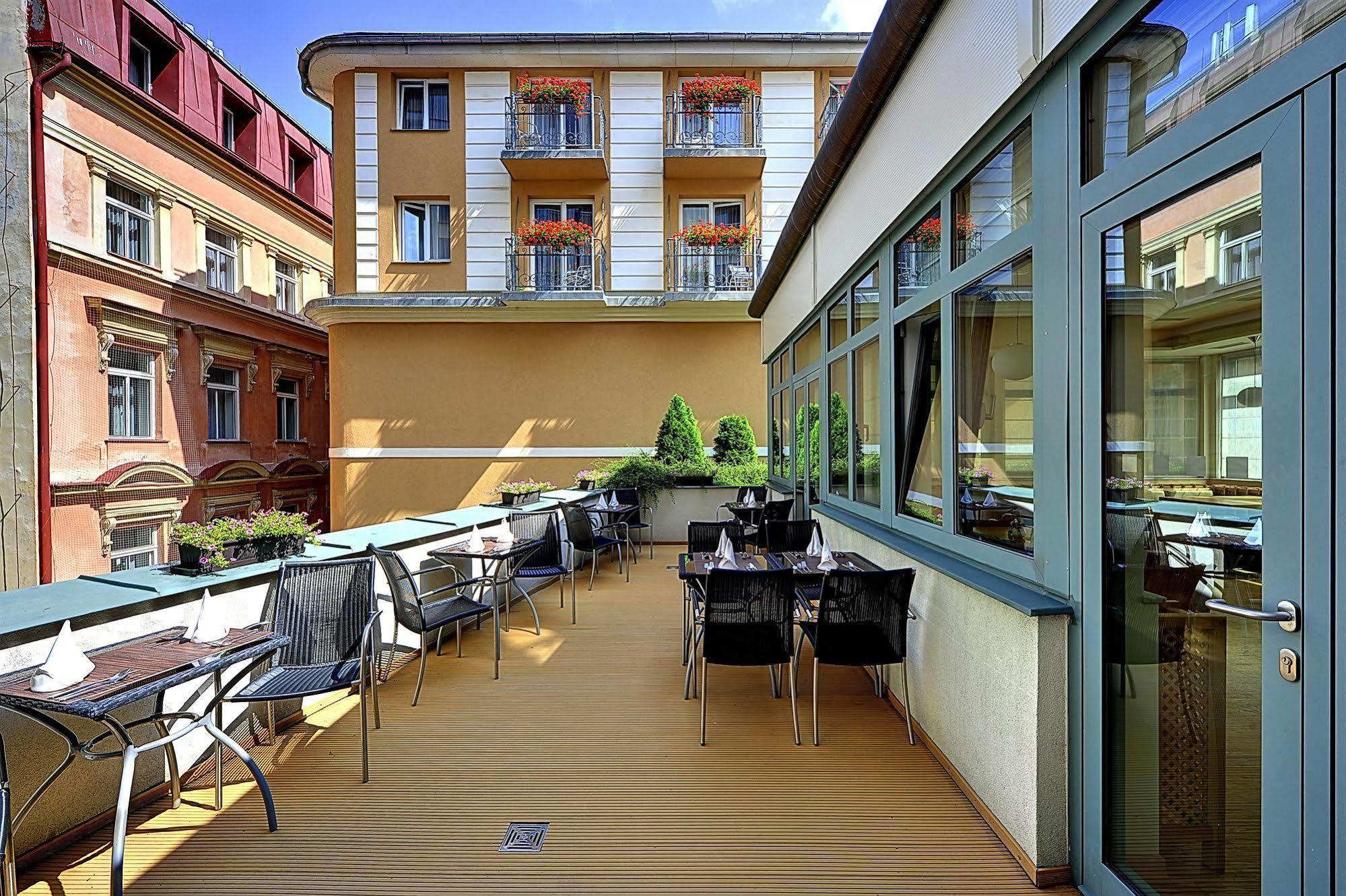St. Joseph Royal Regent 4*