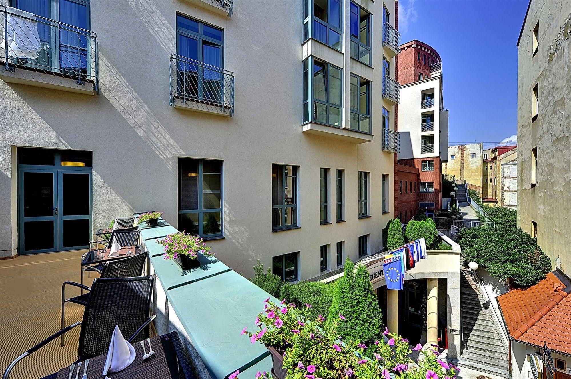 St. Joseph Royal Regent Hotel 4*
